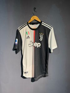 Juventus Jersey - Size M