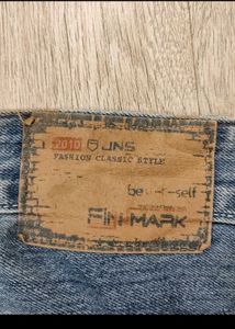 sc2769 Finn Mark Jeans size 34