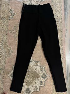 Black Skinny jeggings