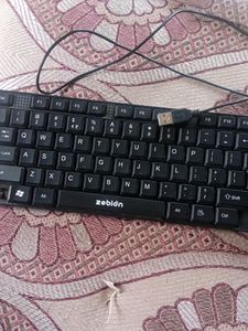 zebion keyboard don&#39;t know whether it is working or not, no refund no return