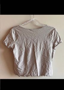 H&amp;M  V-Neck Top