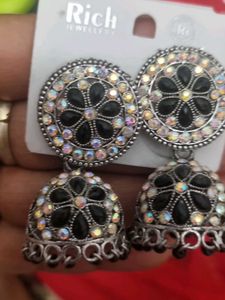 Rich Jewellery Jhumka Earrings