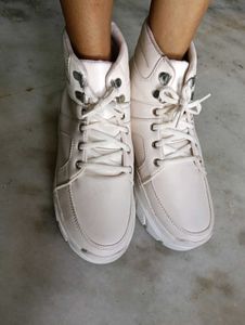 White High-Top Fashion Sneakers
