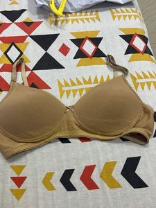 Clovia Bra