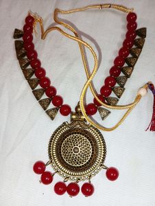 Red Necklace Diwali Offer Grab Soon