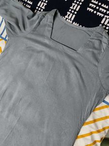 Women Solid Grey Rayon Kurta