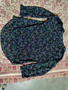 Floral Print Long Sleeve Top