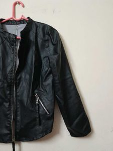 Y2k Leader Jacket 🖤