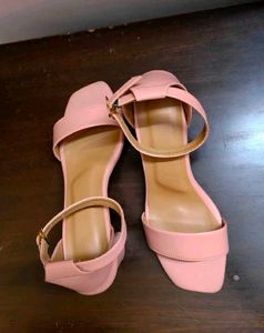 Women Pink Block Heel Strappy Buckle Sandal