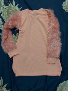 Peach Fur Sleeve Top for baby girl