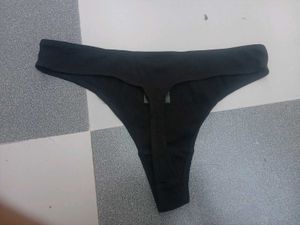 H&amp;M thong