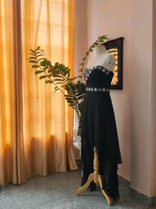 Elegant And Unique Party , Wedding Gown