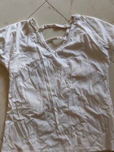 Cute White Backless Tee