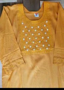 Yello Kurti