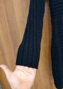 Black Knit Long Cardigan (Size 32)