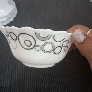 Pretty La Opala Bowls: Set of 4