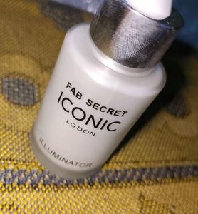 FOREVER52 Ultra Definition Liquid Foundation