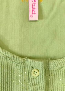 🌱Green Long Sleeve Top🌱