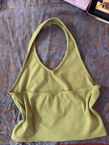 Backless Halterneck Top🥑
