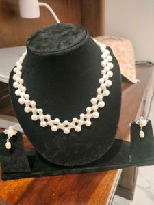 100%Original Vintage Pearl Necklace and Earring