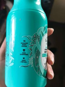 Foxtale Aqua Plunge Body Wash