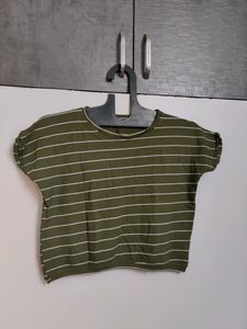 Green Colour Crop Top For Girls