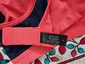 Amante back closure lightly padded sports bra