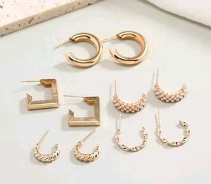💖Gold Hoop Earring Set🥰