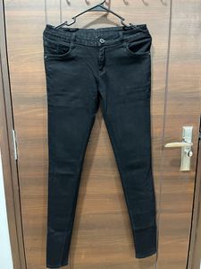 Skinny Black Jeans