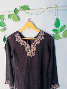 Simple Emrodry Kurta 🧡🧡