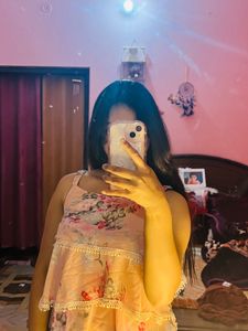 Pinteresty Floral Top🩷🎀