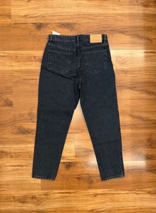 Zara Black Mom Jeans✨