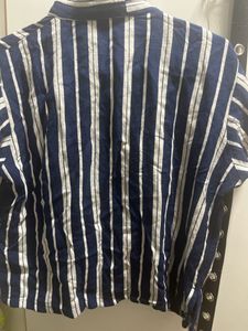 WBlue And White Cotton Linen Stripped Cropped Shir