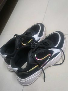 Stylish Black & White Women's Sneakers