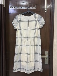 white kid dress