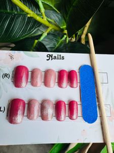 Press-On Nail Set