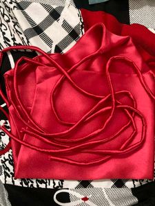 Backless top for party❤