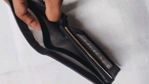Mens Black Genuine Leather Wallet