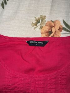 Pink Sleeveless Tunic Top