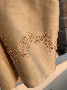 Elegant Sleeveless Beige Dress