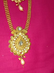 A Gorgeous Rani Har Of 2 Pandils