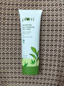 Plum Green Tea Face Wash