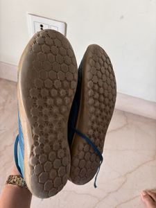 Decathlon UK5 Football Shoes