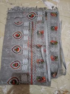New Saree With Blouse &amp; Peticoat.
