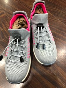 Stylish Gray &amp; Pink Sneakers Kids Size UK 6