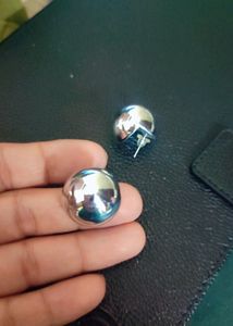 Elegant Round Ball Shape Earings