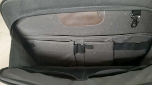 Samsonite unisex zipper Briefcase / laptop bag
