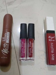 Pack Of 4 Lipsticks....