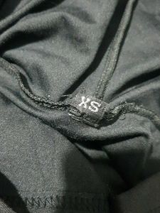 402011. Black Cropped Hoodie