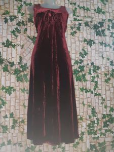 Burgundy😍Velvet Gown
